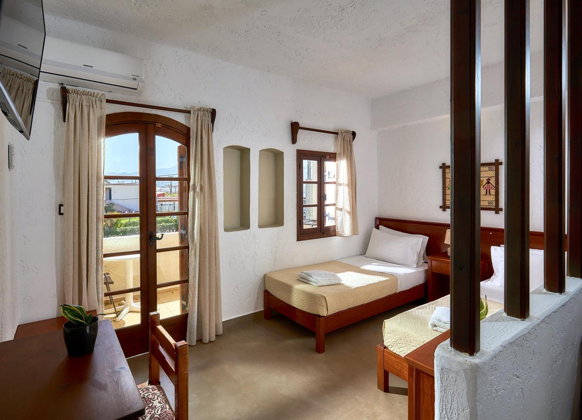 Mila Malia Studios Hotel Exterior foto