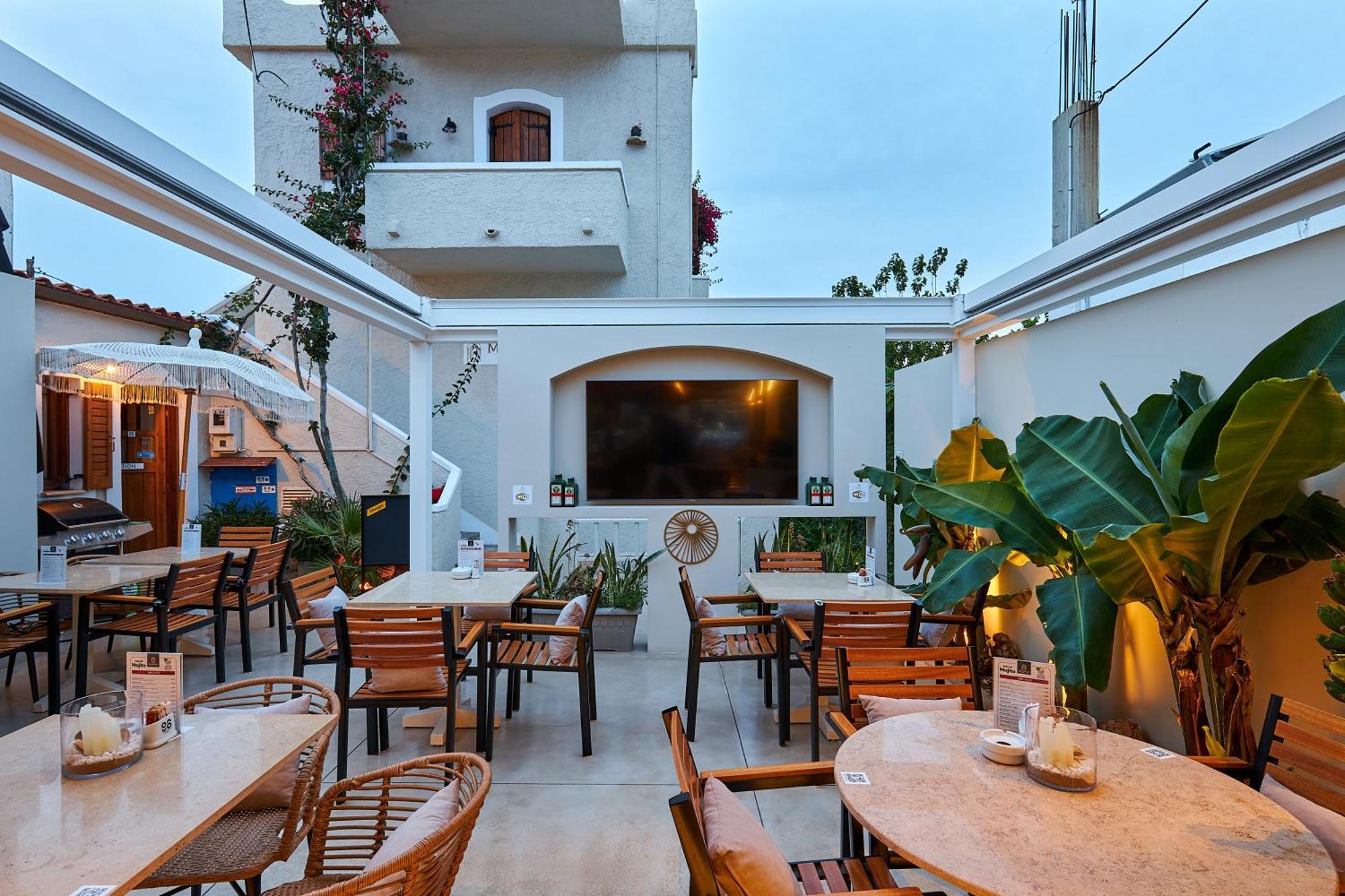 Mila Malia Studios Hotel Exterior foto