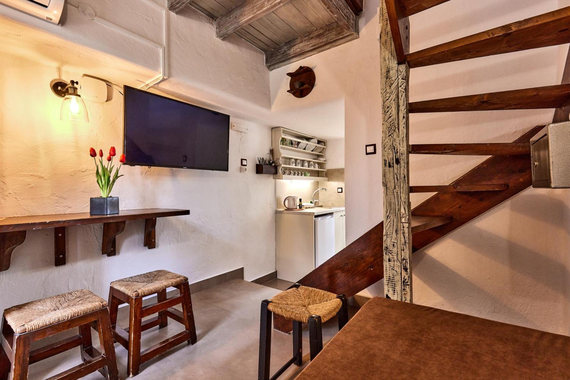 Mila Malia Studios Hotel Exterior foto