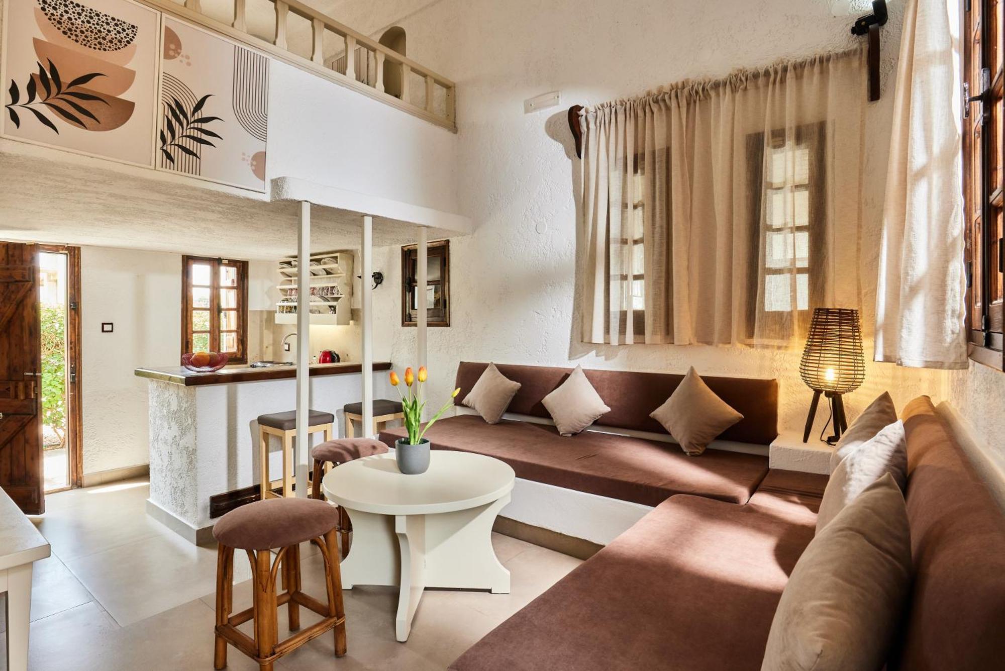 Mila Malia Studios Hotel Exterior foto